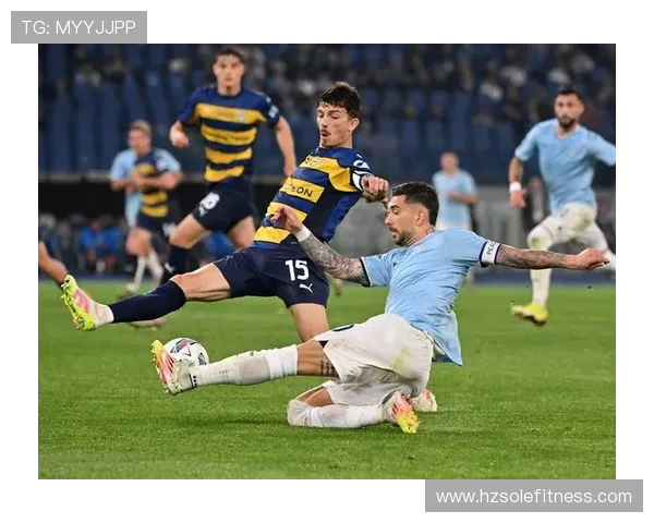 益阳队足球奋勇拼搏展现团队精神助推地方体育事业蓬勃发展