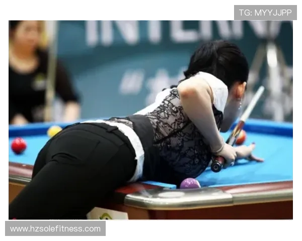 斯诺克女神潘晓婷再度闪耀赛场展现中国力量与优雅风采