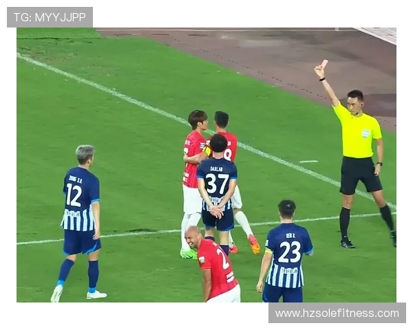 克桑西与阿里斯的精彩对决揭示了足球战术的深度与魅力