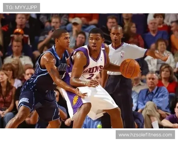 小斯与邓肯季后赛对决回顾:巅峰对决与传奇时刻的交织